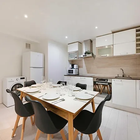 Spacious - 2br 4p- *